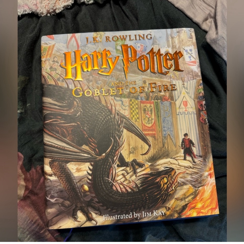 Harry Potter and the Goblet of Fire Illustrated Edition